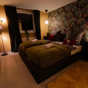 reeperbahn-unique-boutique-apartments.hamburg-hotels-de.com/